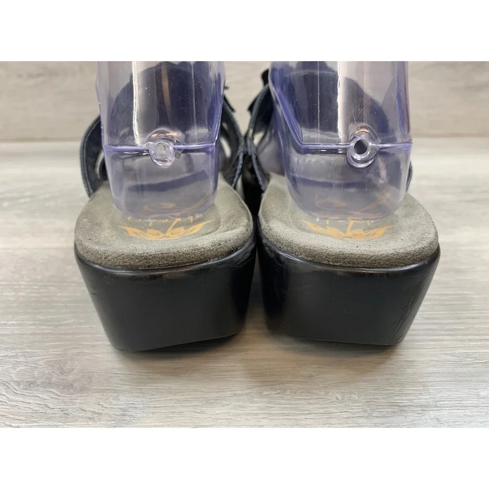 Dansko Black Patent Leather Floral Applique Wedge Slide Sandals Women's 11